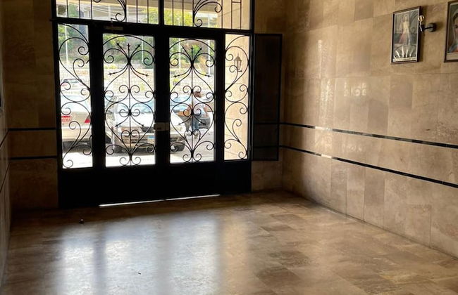 Charming 2-bed Apartment in Dbayeh Near Le Mall - Foto 1