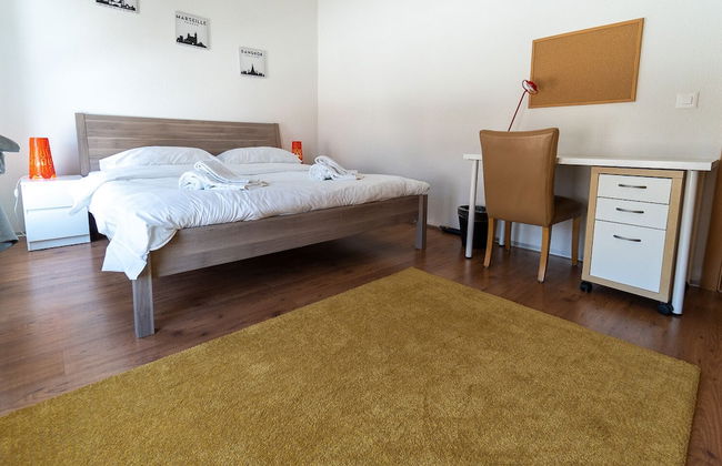 Los Lorentes Residences - Bulle - Foto 10