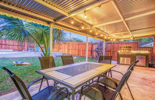 Huge House Fun Central 4BD 3BA with POOL - Foto 26