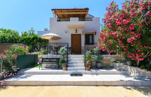 Casa Vasilia Traditional Home - Photo 29