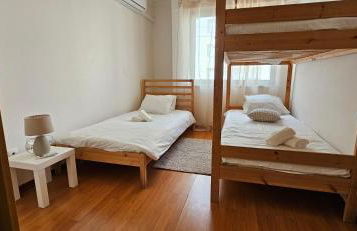 Modern 3 Bed Flat - Beaches, Expo & City Fun - Your Gateway to Lisbon - Foto 32