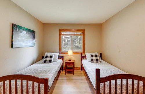 Columbia Falls Private Retreat Pool Table and Deck! - Foto 25