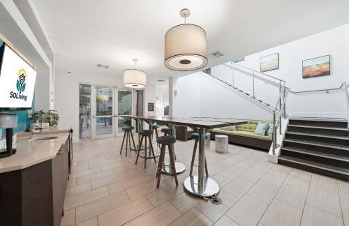 Stylish 2BR w Pool Pet-Friendly Unit #13 - Foto 43