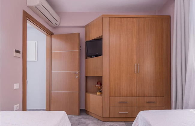 Dionysos Hotel & Suites - Foto 17