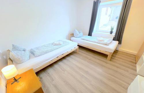 II Apartment 6 Personen - Monteurzimmer - Ferienwohnung - Großköllnbach - Foto 7
