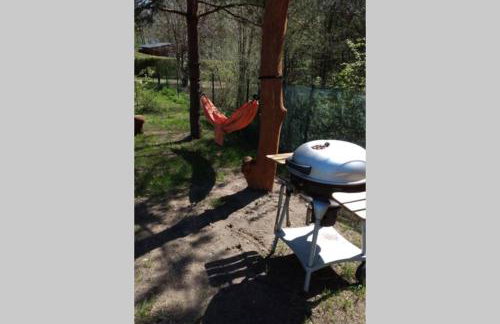 Drewniany domek nad jeziorem w Sitnie - Foto 13