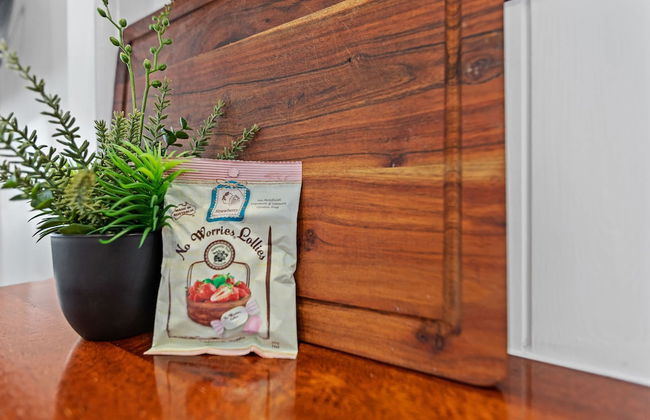 Crystal Cottage Cairns - Photo 25