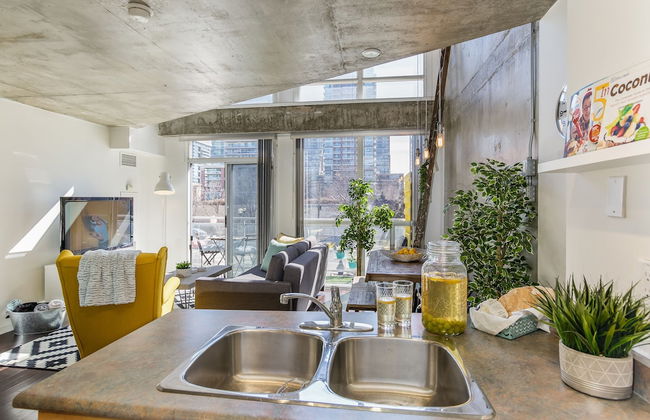 QuickStay - Sunlit Luxury Loft on King West - Foto 17