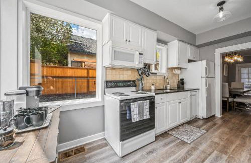 Perfect for Work & Play, 3BR 2BA with Office & WiFi - Foto 36