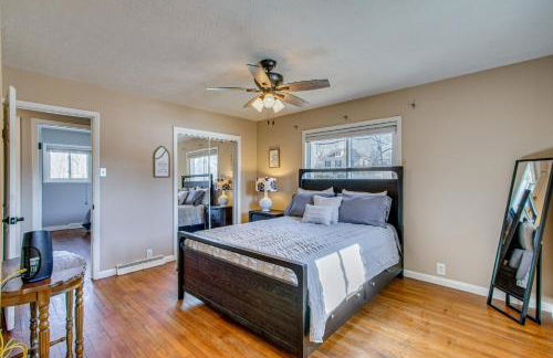 Peaceful Retreat with Private Hot Tub in New Albany - Foto 13