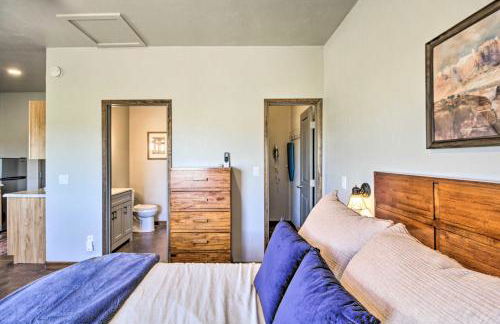 Cozy Elgin Casita with Gas Grill Pets Welcome! - Foto 18