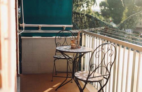 Near Airport and City Center - Foto 8