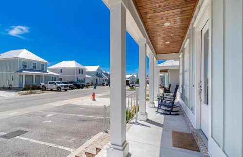 Sandy Cheeks Pet Friendly - Photo 86