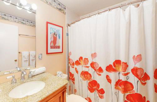 Ocean Mandevilla - Foto 23