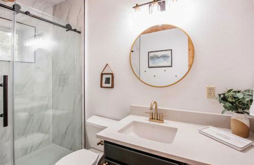 Remodeled Fairplay Log Cabin with Wood-Burning Sauna - Foto 12