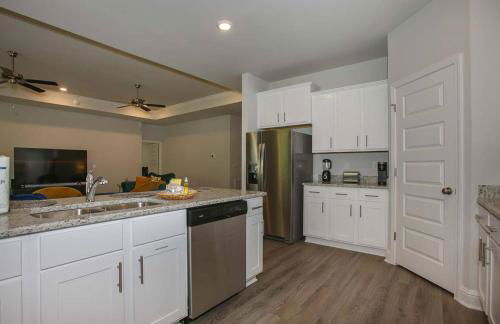 Pleasant Dreams House during November 2023 with a - Foto 13