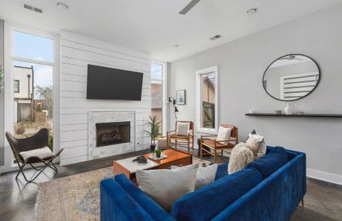 Modern Luxury Rooftop Deck, 3 mi to Downtown - Foto 10