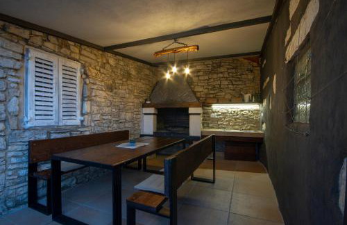 Authentic Istrian Villa Stazione with Pool - Foto 5