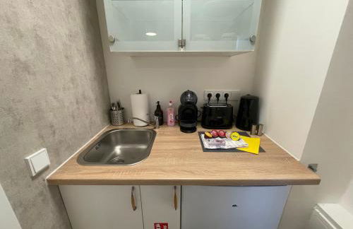 Vorstadtoase - Apartment für 2 Personen mit Smart TV, Parken, eigenen Bad, Netflix - Nähe BER - Foto 6