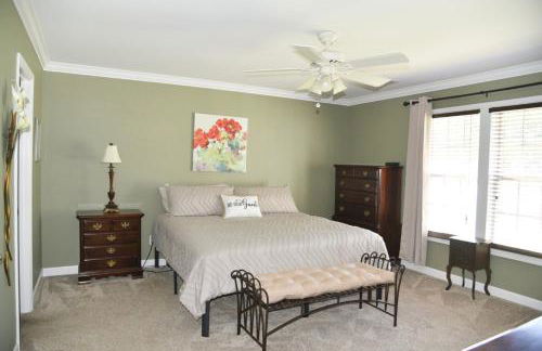 Grandys Place, Home in Hartselle, walk to Stadium, near downtown, King bed - Foto 16