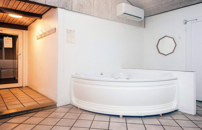 14 Person Holiday Home in Orsted - Foto 7