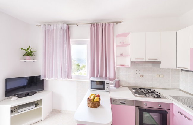 Apartmani Nikolina - Photo 34