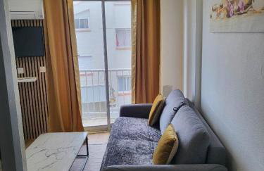 Magnifique studio en bord de mer vue montagne - Foto 1