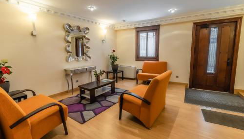 Apartamentos & casas rurales Santo Domingo de Silos - Foto 4, Lobby or reception