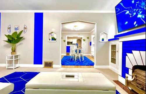 The Sapphire Haven - Your Old Brooklyn Oasis Awaits Families, Couples, Business Travelers Near Downtown With Parking, 300 MB WiFi & Self Check-In - Foto 19