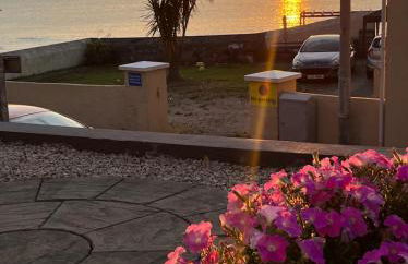 Contemporary Seaside Apartment - Foto 4