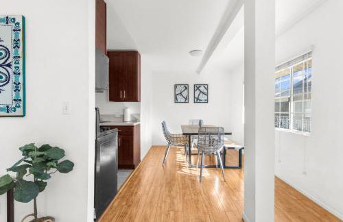 Modern Furnished 2 Bedroom in West LA - Foto 22