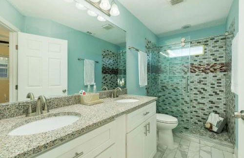 Galveston Bay Views and Pier! San Leon Gulf Getaway - Foto 17