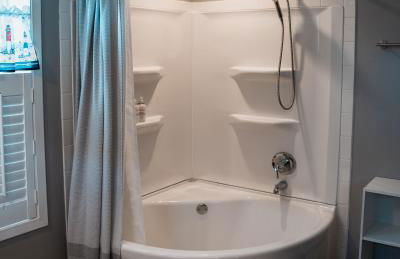 Sandusky Bay Hot Tub, Gym, Patio, Games, Recreation Watercraft, Waterside Home, check it out! - Foto 13