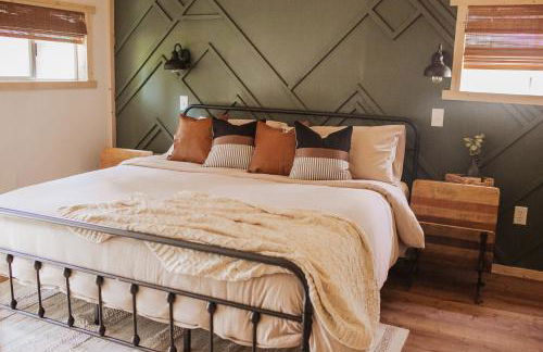 Redwood Grove in Sequoia and Kings Canyon National Park - Foto 27