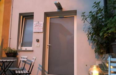 La Villa Holiday House - Photo 2