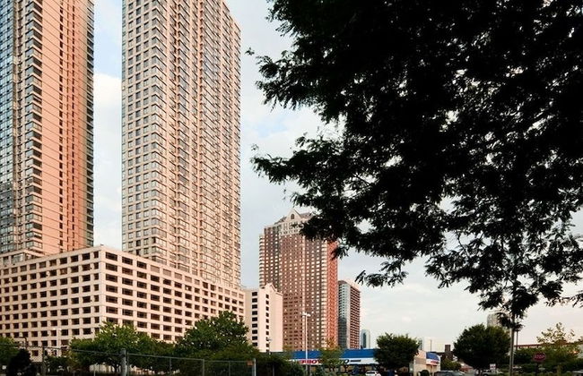 Luxy Suites Washington - Foto 1