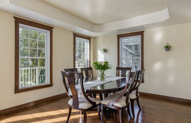 QuickStay Lake Simcoe Homestyle Cottage Private Beach - Foto 14