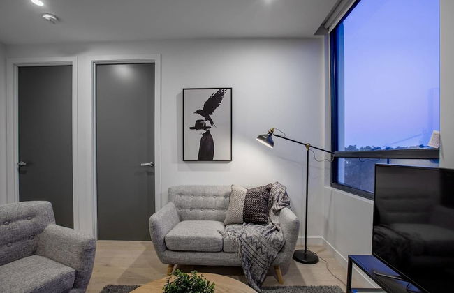 Green Hood Stunning 2 Bedrooms In Parkville - Photo 8