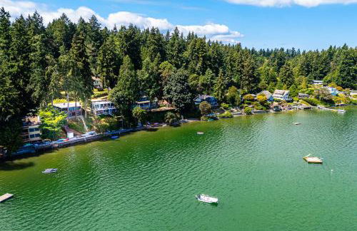 Waterfront Vashon Island Home, Beach Access and View - Foto 41
