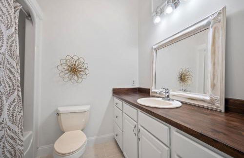 New Listing - Historical Home in Mossy Oaks - Foto 18