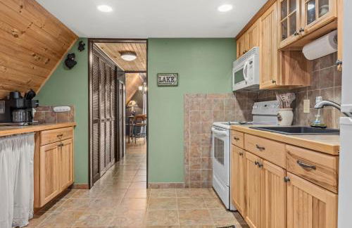 Whispering Pines - Lake Access Hot Tub Fire Pit - Foto 41