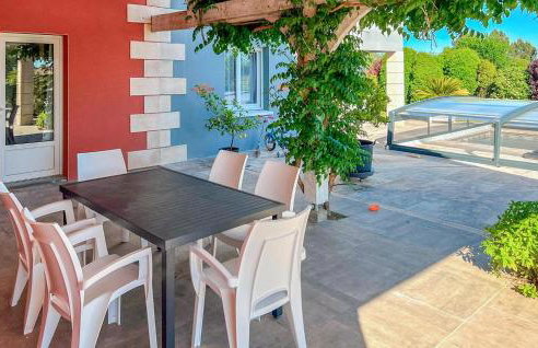 Lovely Home In Eyraud-Crempse-Maurens - Foto 2