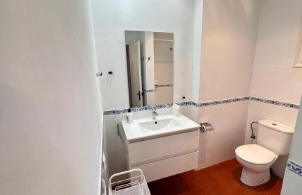 Casa con jardín a 40 metros de la playa. VR. - Foto 63