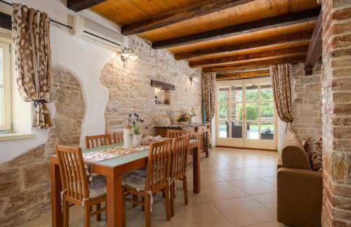 My Villa Ida with pool in Višnjan, Istria - Photo 40