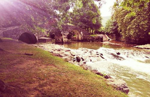 GÎTE AZKENDANTZA capacité 2 à 4 PERS ou 5 à 6 PERS supplément CARAVANE INSOLITE - Foto 38