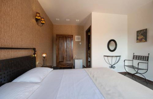 Polys Guest House - Foto 11