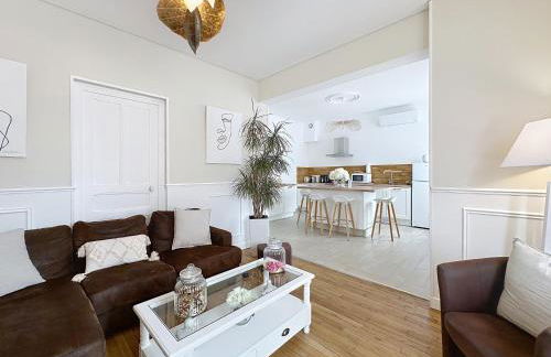 Charmante maison 2 chambres avec cour et jardin - Foto 1