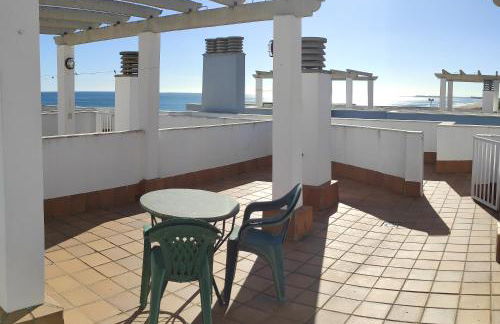 Islantilla primera linea de playa, piscina, parking - Foto 6