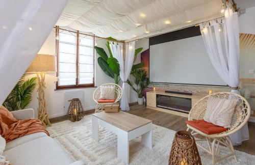 CathyVoyages - Ciel étoilé - Bord de Mer - Parking gratuit - Vidéoprojecteur - Lit rond - La Paillote Strasbourgeoise - Photo 43