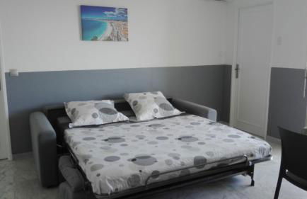 Grand studio climatisé en bord de mer avec parking sécurisé - Foto 9